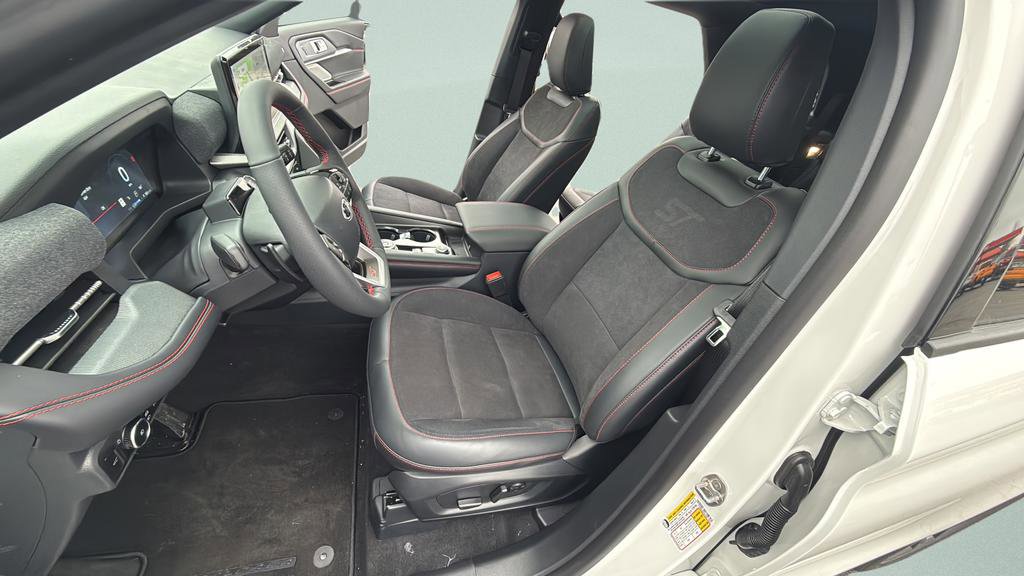 New 2026 Ford Explorer ST w/ Sun And Sound Package image 38