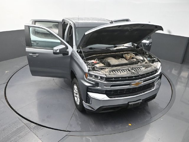 Used 2020 Chevrolet Silverado 1500 LT AWD/4WD image 40