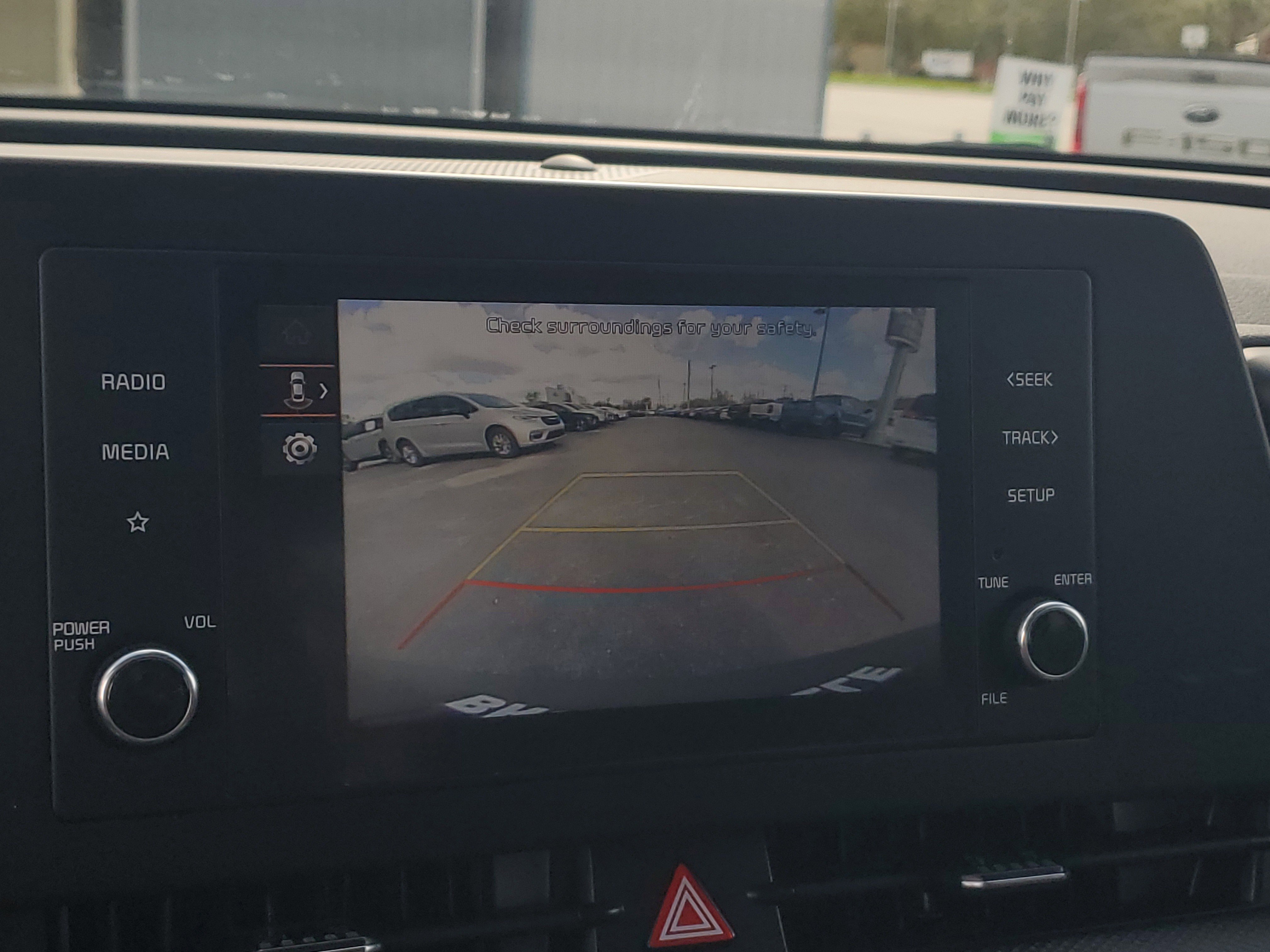 Used 2025 Kia Sportage LX FWD image 13