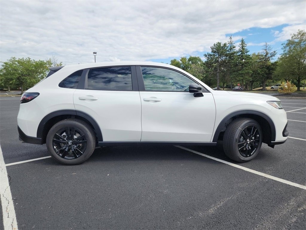 New 2026 Honda HR-V Sport image 22