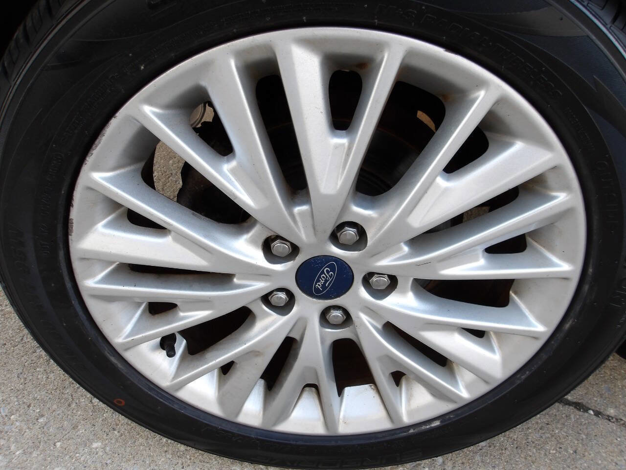 Used 2016 Ford Focus Titanium image 31