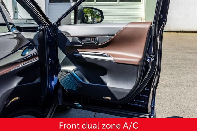 Certified 2021 Toyota Venza Limited w/ Advanced Technology Package AWD/4WD image 17