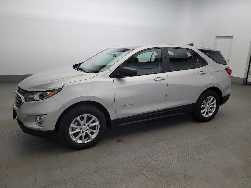 Used 2021 Chevrolet Equinox LS AWD/4WD image 2