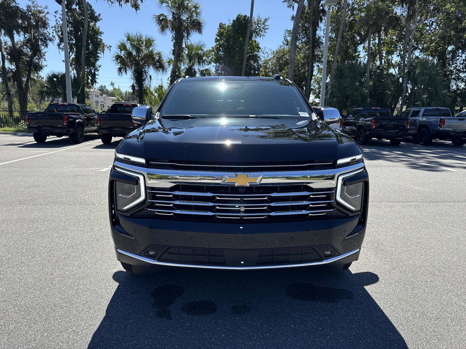 New 2026 Chevrolet Suburban Premier image 8