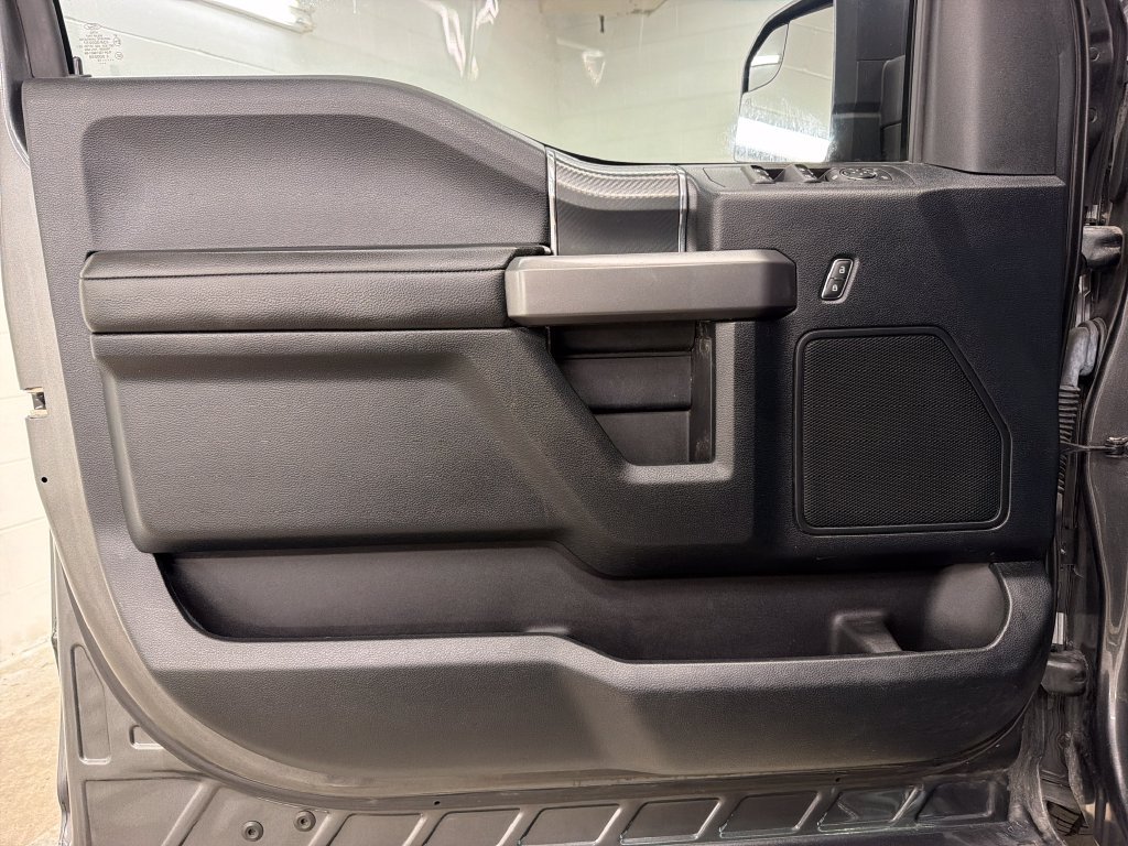Used 2019 Ford F150 XLT w/ Equipment Group 302A Luxury RWD image 15