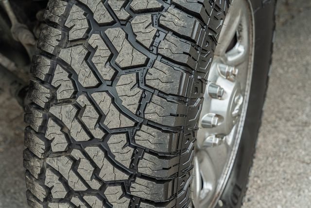 Used 2018 RAM 2500 SLT AWD/4WD image 16
