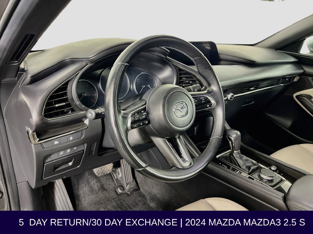 Used 2024 MAZDA MAZDA3 s FWD image 11