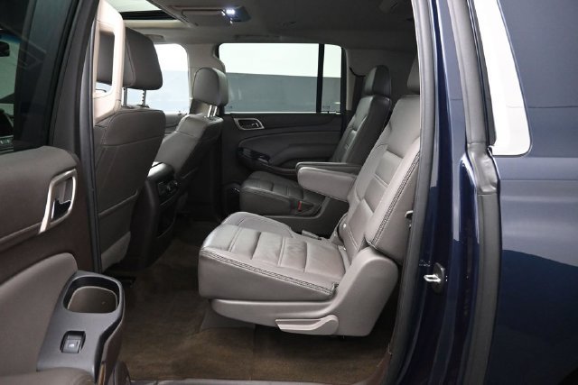 Used 2018 GMC Yukon XL Denali w/ Denali Ultimate Package AWD/4WD image 21