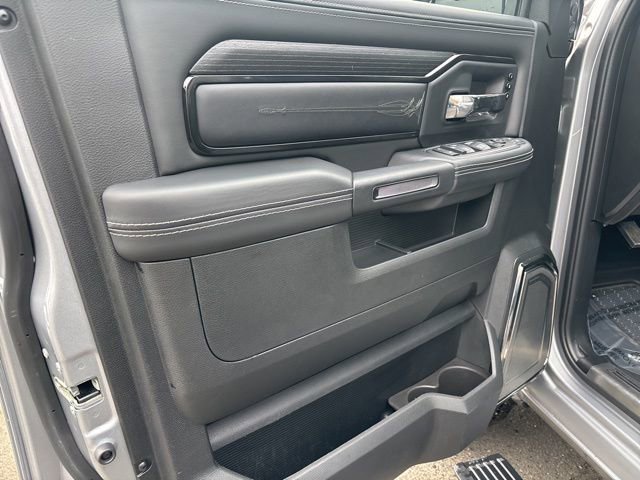 Used 2024 RAM 3500 Limited image 22