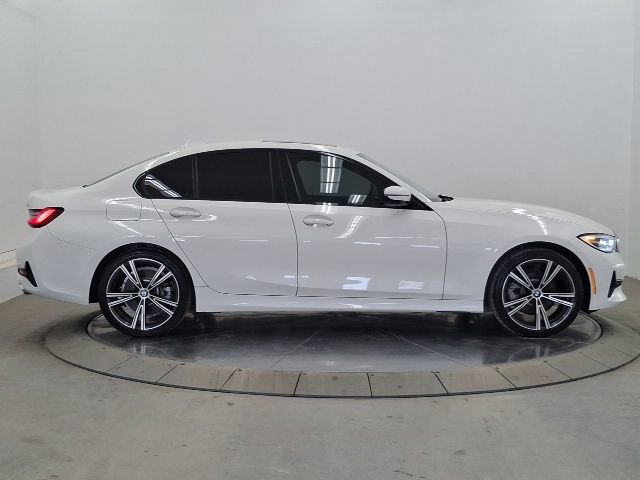 Used 2022 BMW 330i xDrive Sedan w/ Premium Package 2 image 8