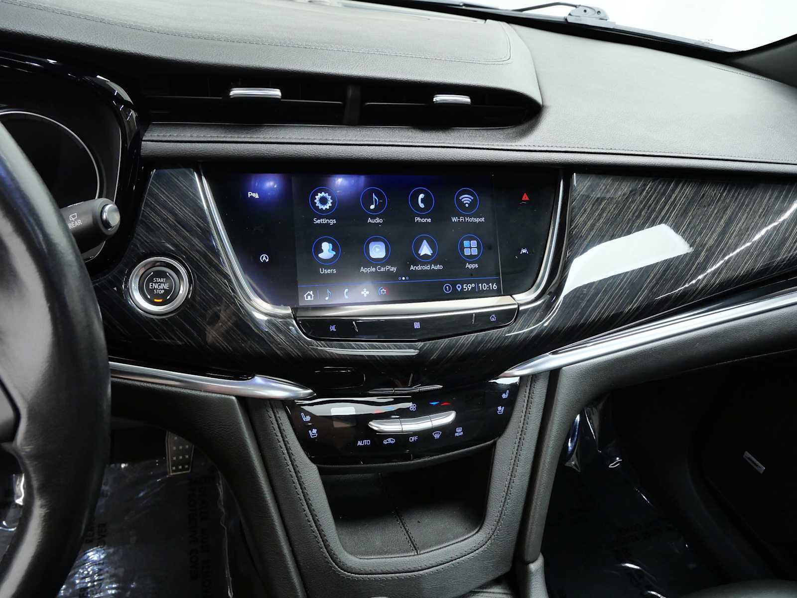 Used 2020 Cadillac XT6 Premium Luxury image 21