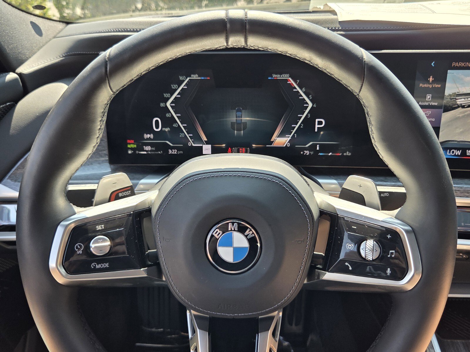 Used 2025 BMW 740i xDrive AWD/4WD image 25