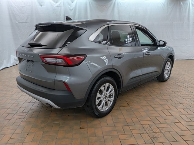 Certified 2023 Ford Escape Active FWD image 5