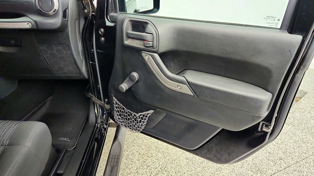 Used 2012 Jeep Wrangler Sport AWD/4WD image 23