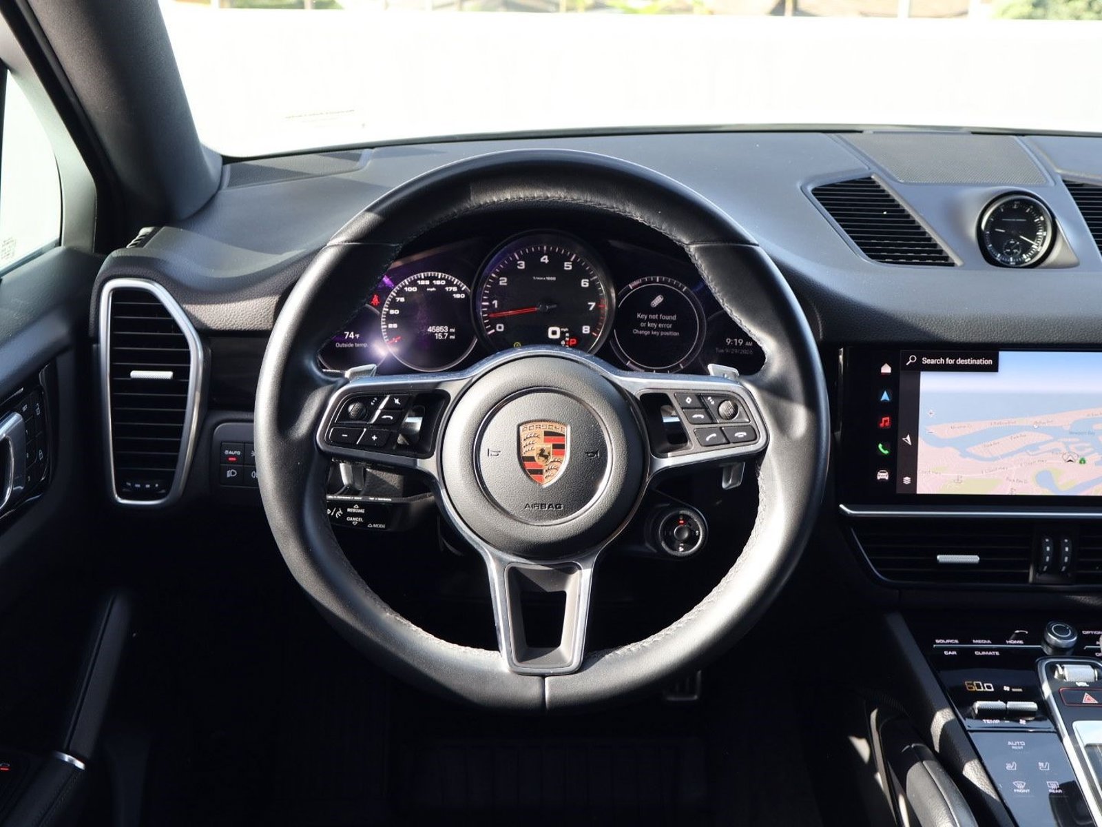 Certified 2023 Porsche Cayenne S AWD/4WD image 15