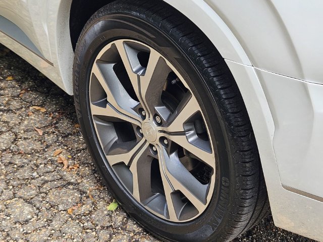 Used 2022 Hyundai Palisade Limited FWD image 7