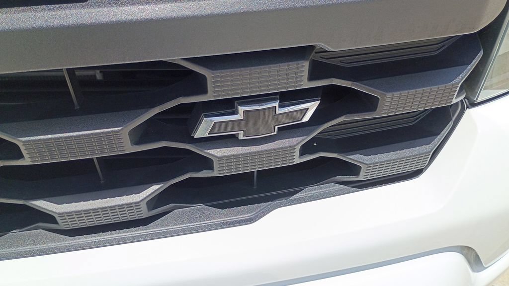 Used 2024 Chevrolet Silverado 1500 Custom w/ LPO, Dark Essentials Package RWD image 19