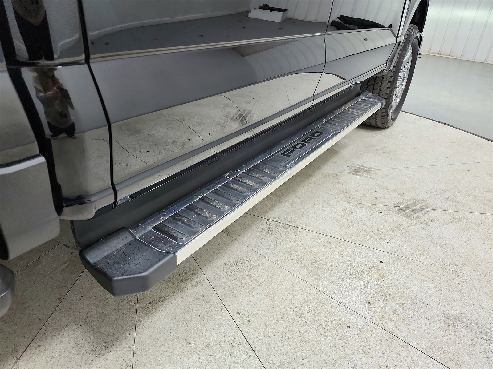 Used 2024 Ford F250 Lariat w/ Chrome Package image 52