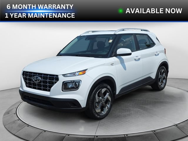 Used 2022 Hyundai Venue SEL FWD image 1