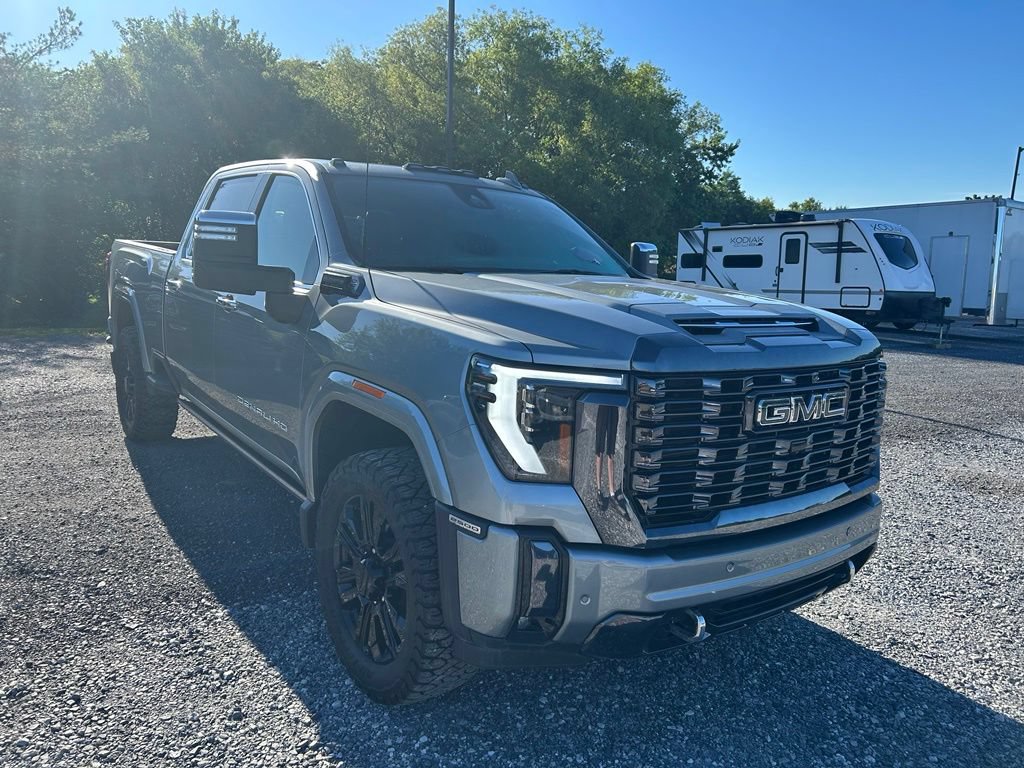 Used 2024 GMC Sierra 2500 Denali Ultimate AWD/4WD image 15