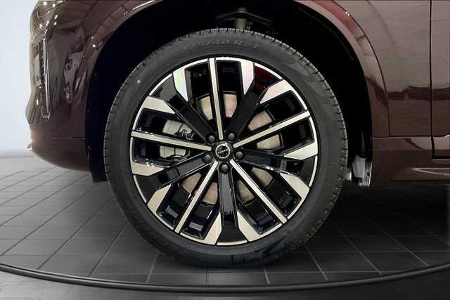 New 2026 Volvo XC90 T8 Ultra w/ Protection Package Premier image 14