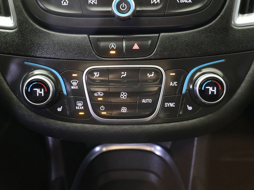 Used 2020 Chevrolet Malibu LT image 40