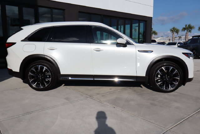 New 2026 MAZDA CX-90 Plug-In Hybrid w/ Premium Plus AWD/4WD image 2