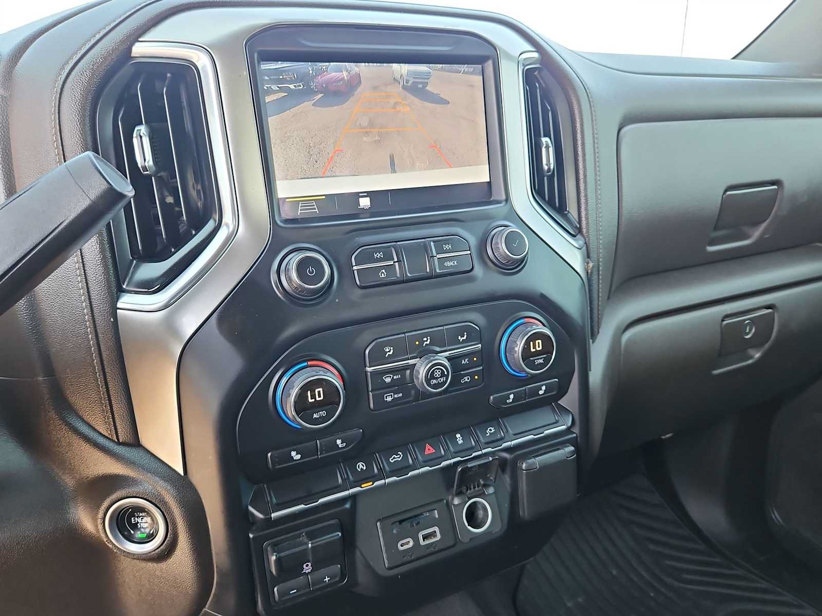 Used 2019 Chevrolet Silverado 1500 LT w/ Texas Edition AWD/4WD image 20