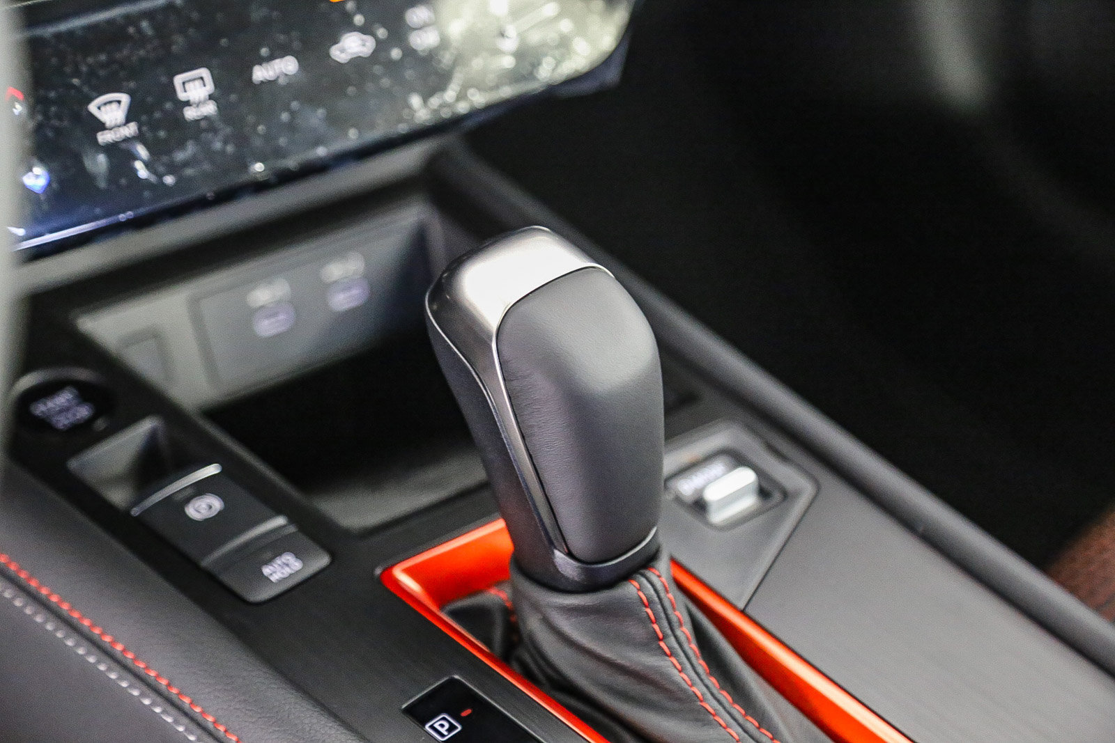New 2026 Nissan Kicks SR FWD image 22