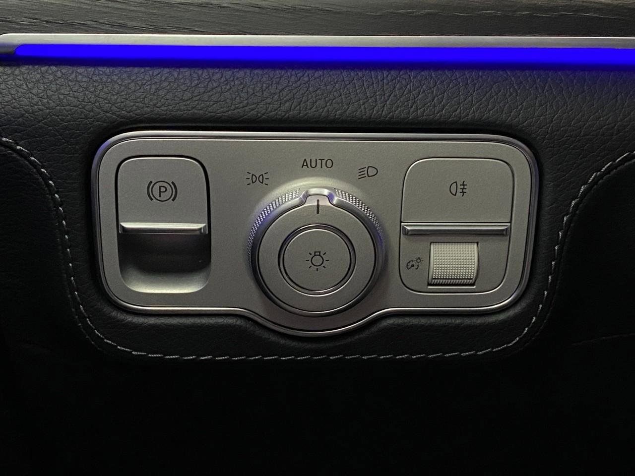 New 2026 Mercedes-Benz GLS 580 4MATIC image 16