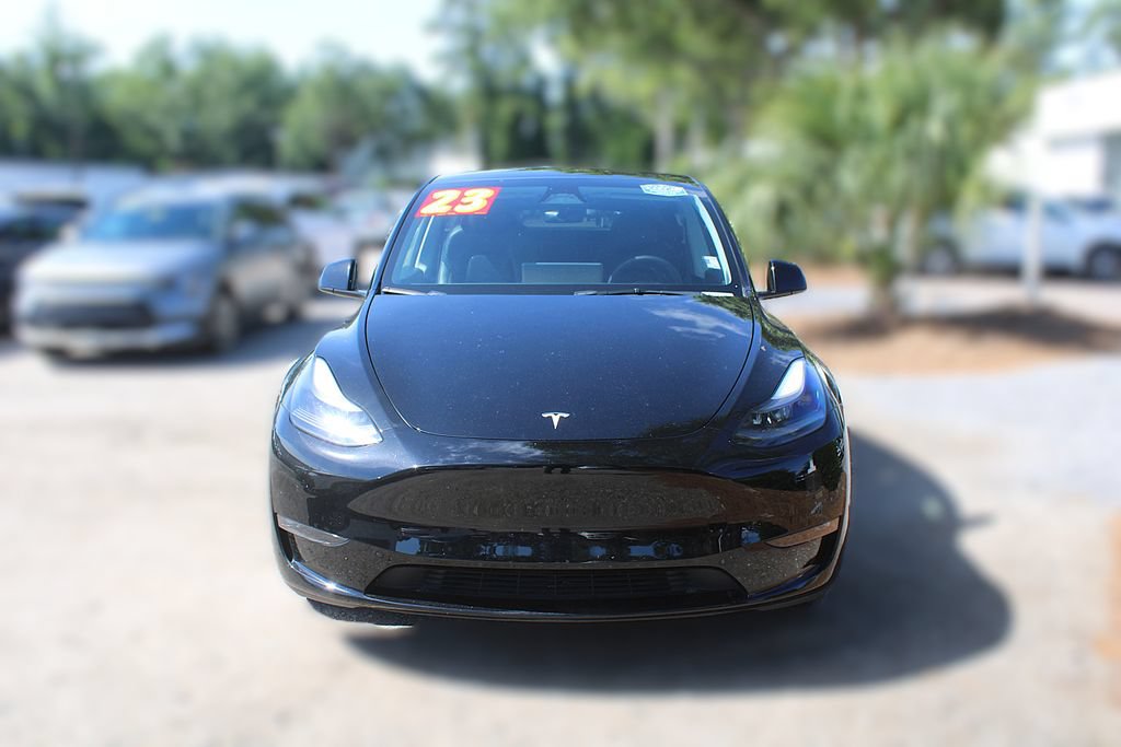 Used 2023 Tesla Model Y Long Range AWD/4WD image 17