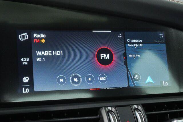 Used 2025 Alfa Romeo Giulia w/ Driving Assist Package RWD image 16