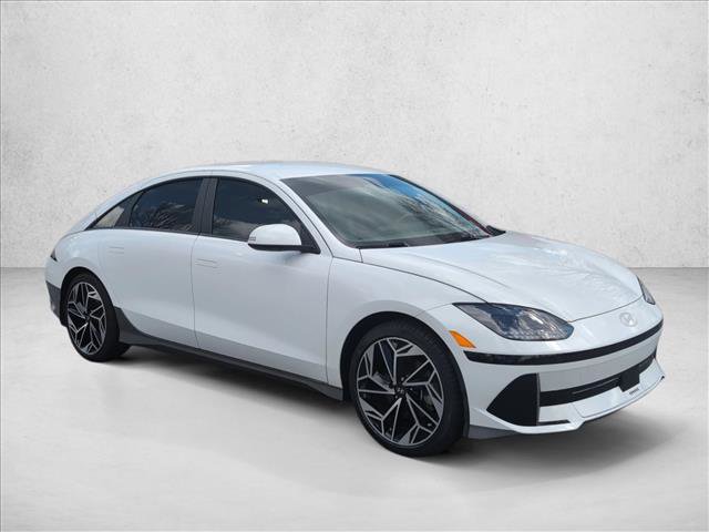 Certified 2025 Hyundai Ioniq 6 SEL image 3