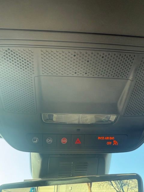 Used 2025 Chevrolet Equinox LT w/ Convenience Package II image 27