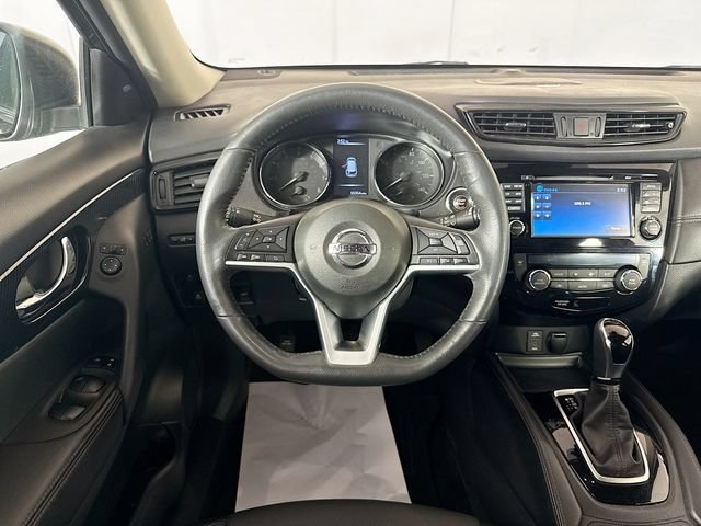 Used 2017 Nissan Rogue SL AWD/4WD image 24