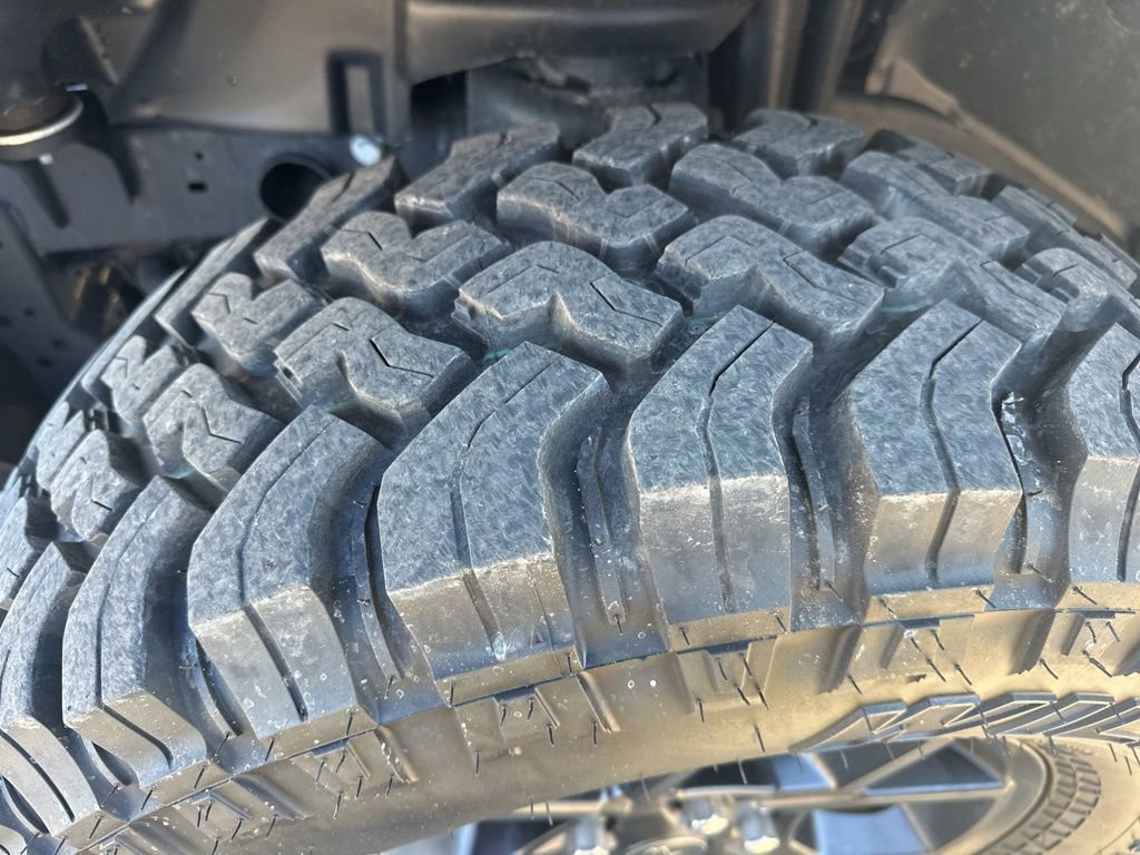 Used 2024 Jeep Wrangler Unlimited Sport AWD/4WD image 36