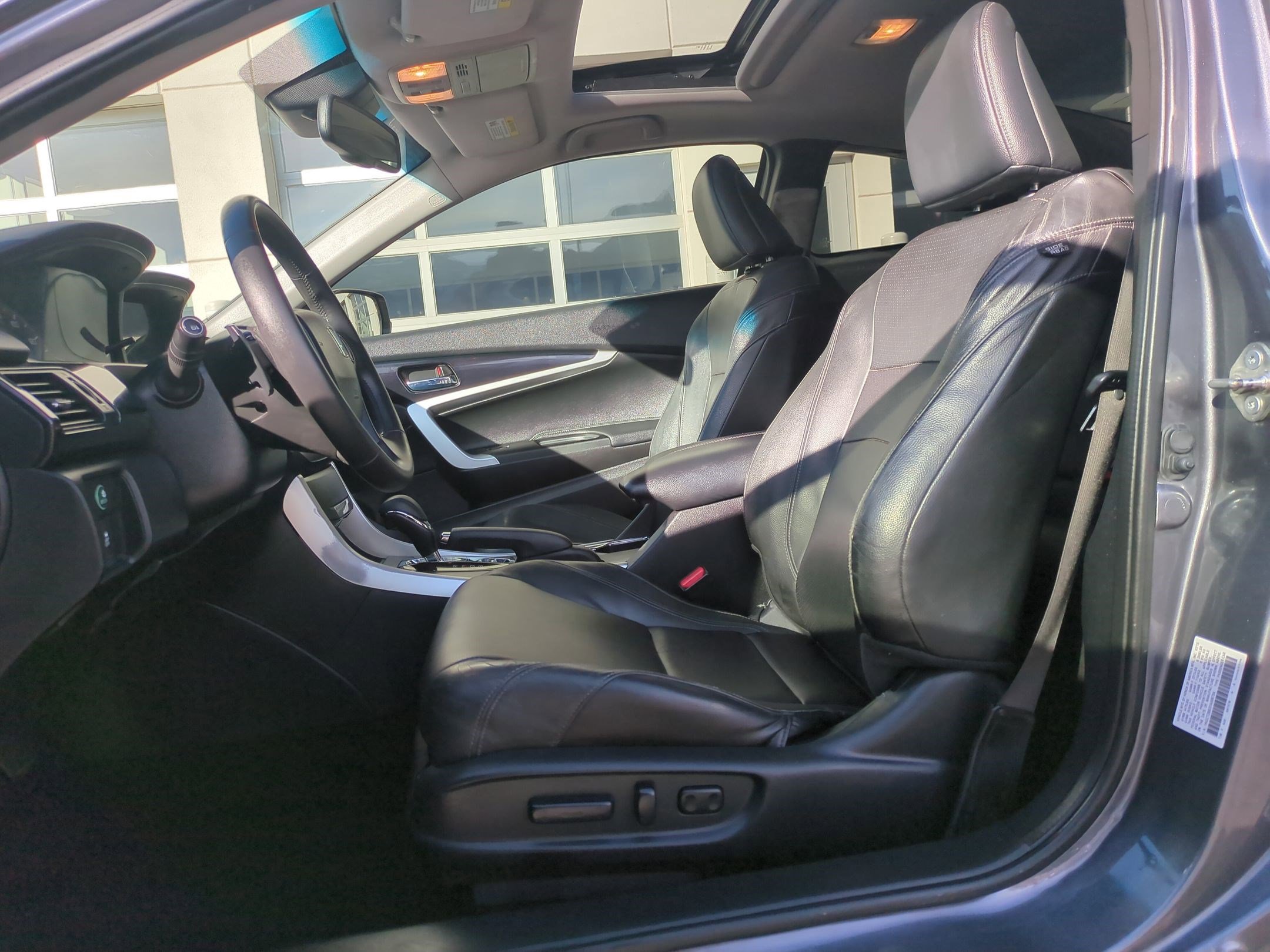 Used 2015 Honda Accord EX-L image 17