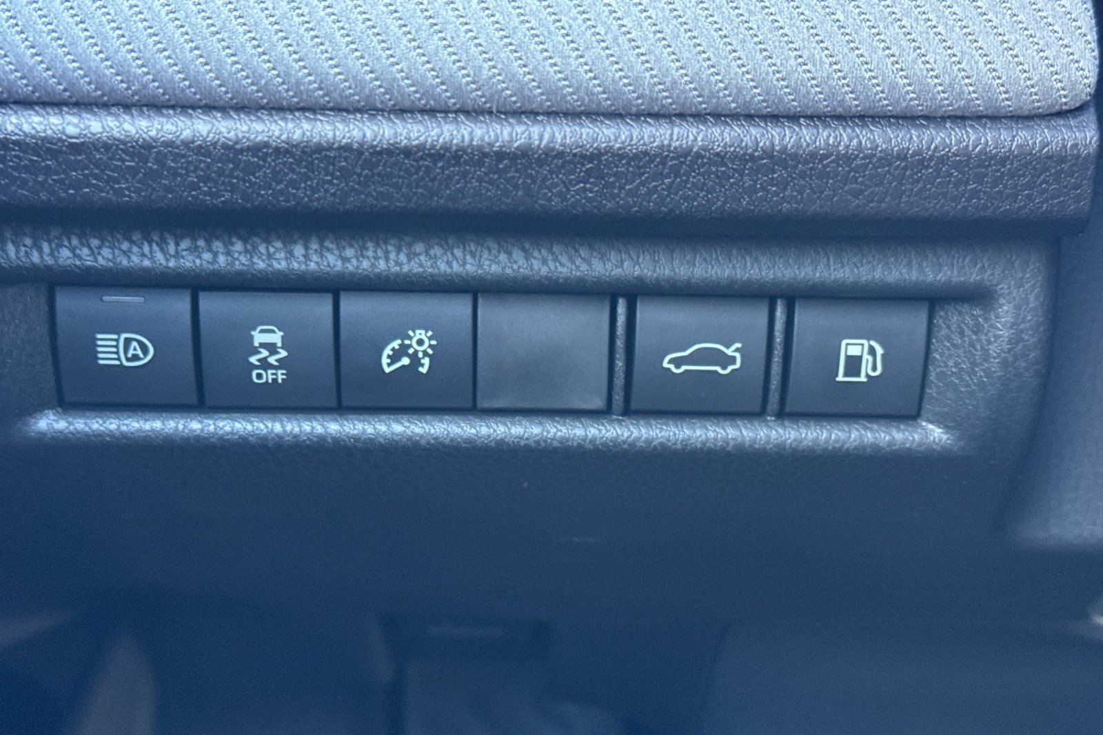 Used 2026 Toyota Camry SE w/ Convenience Package FWD image 33