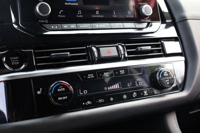 Certified 2025 Nissan Pathfinder SV AWD/4WD image 15