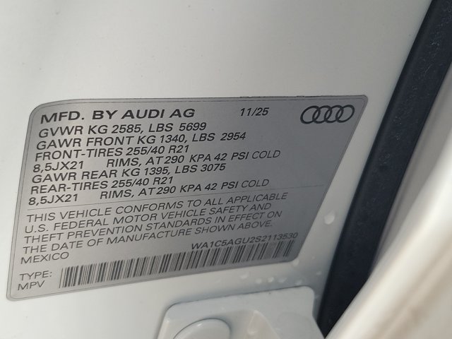 Certified 2025 Audi SQ5 Prestige AWD/4WD image 30
