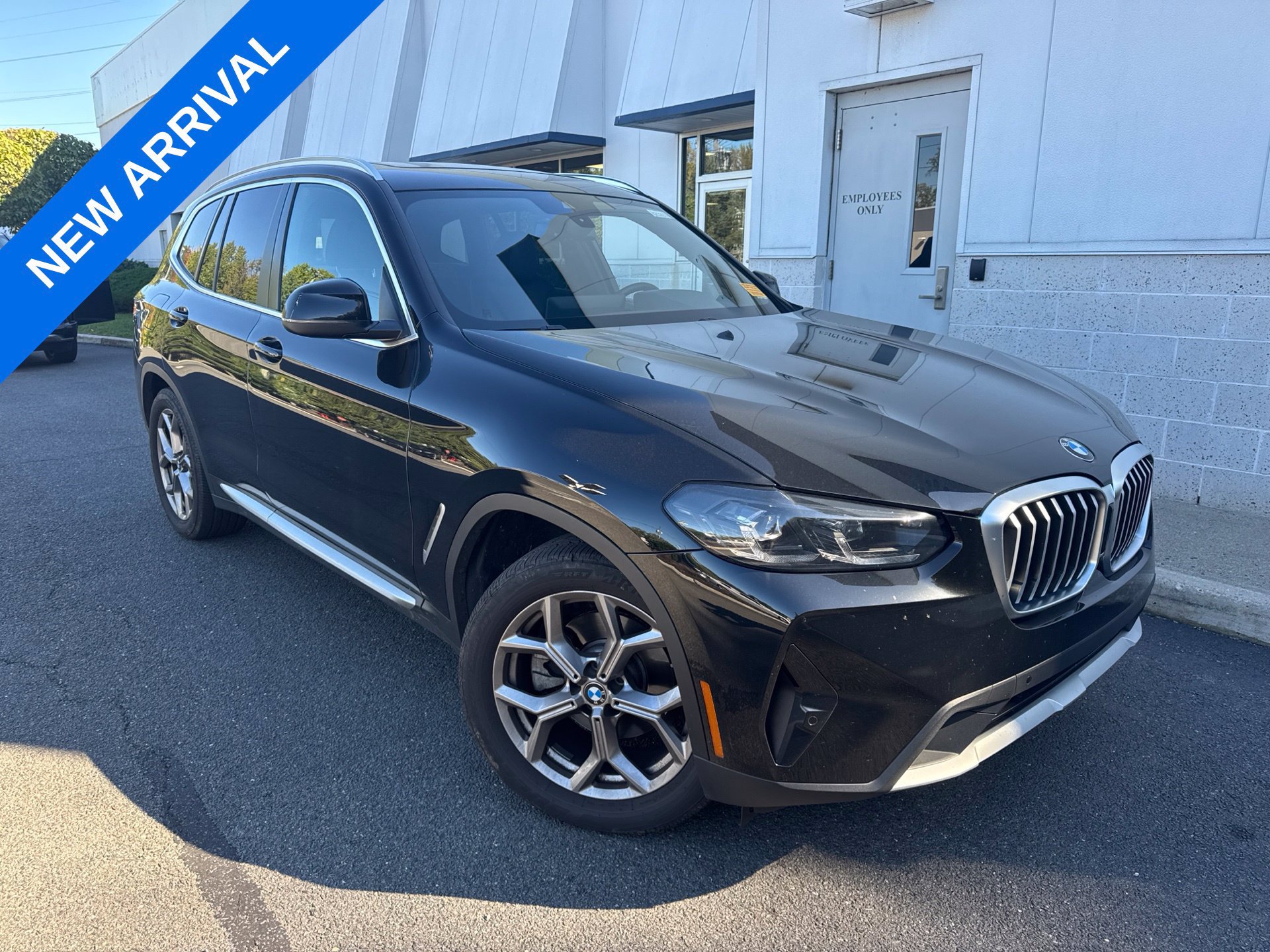 Used 2022 BMW X3 xDrive30i w/ Premium Package 2