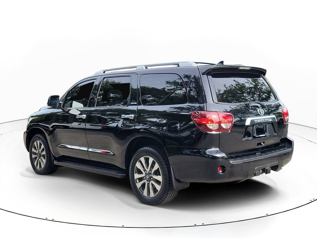 Used 2020 Toyota Sequoia Limited w/ Safety & Convenience Package RWD image 4