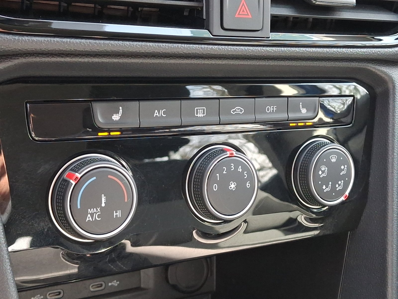 Certified 2023 Volkswagen Taos S w/ Driver Assistance Package image 16