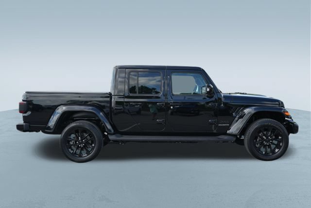 Used 2023 Jeep Gladiator Overland AWD/4WD image 10