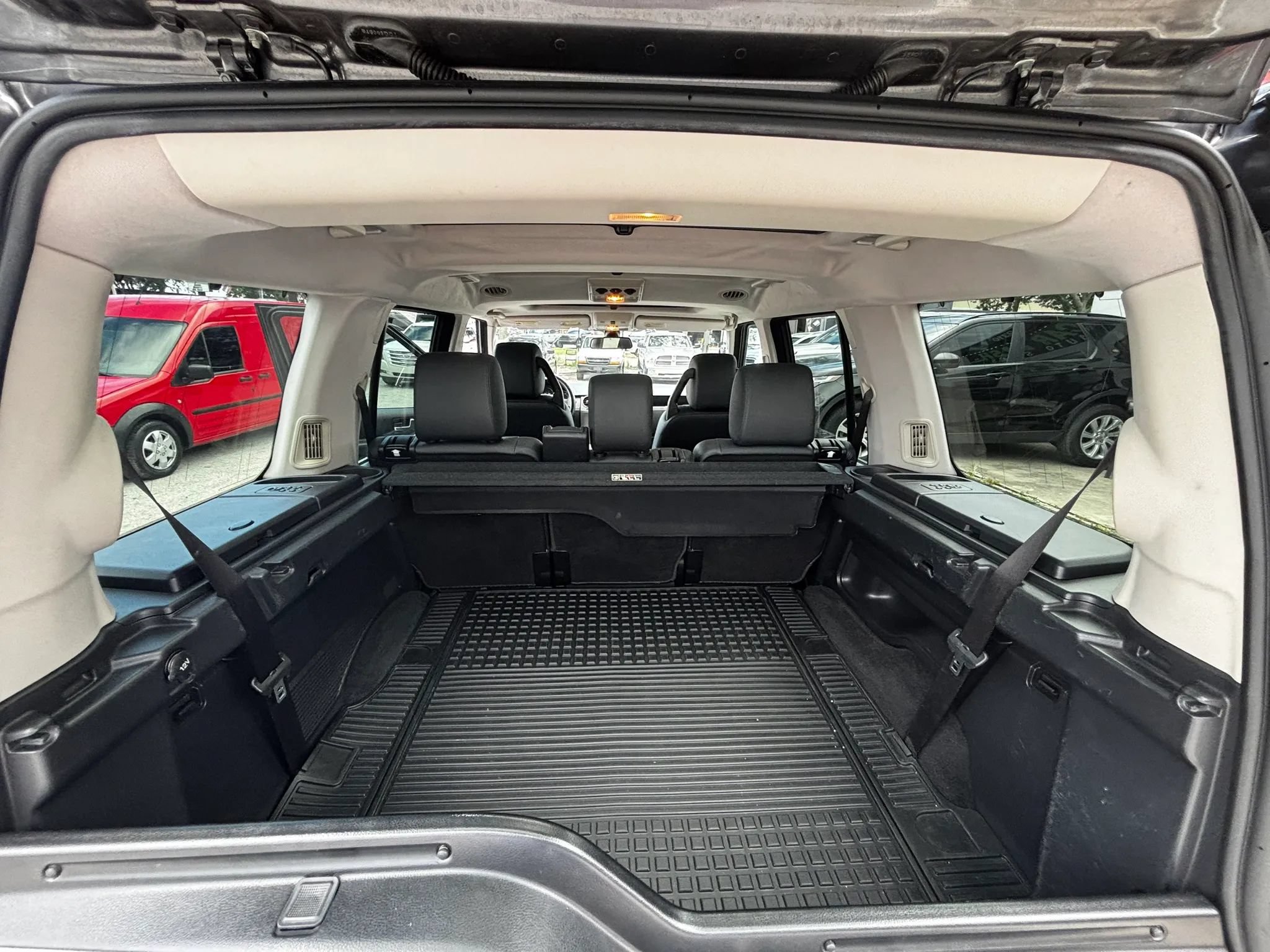 Used 2005 Land Rover LR3 HSE AWD/4WD image 11