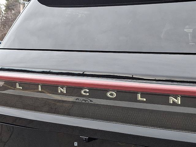 Used 2025 Lincoln Navigator Reserve w/ Jet Appearance Package AWD/4WD image 29
