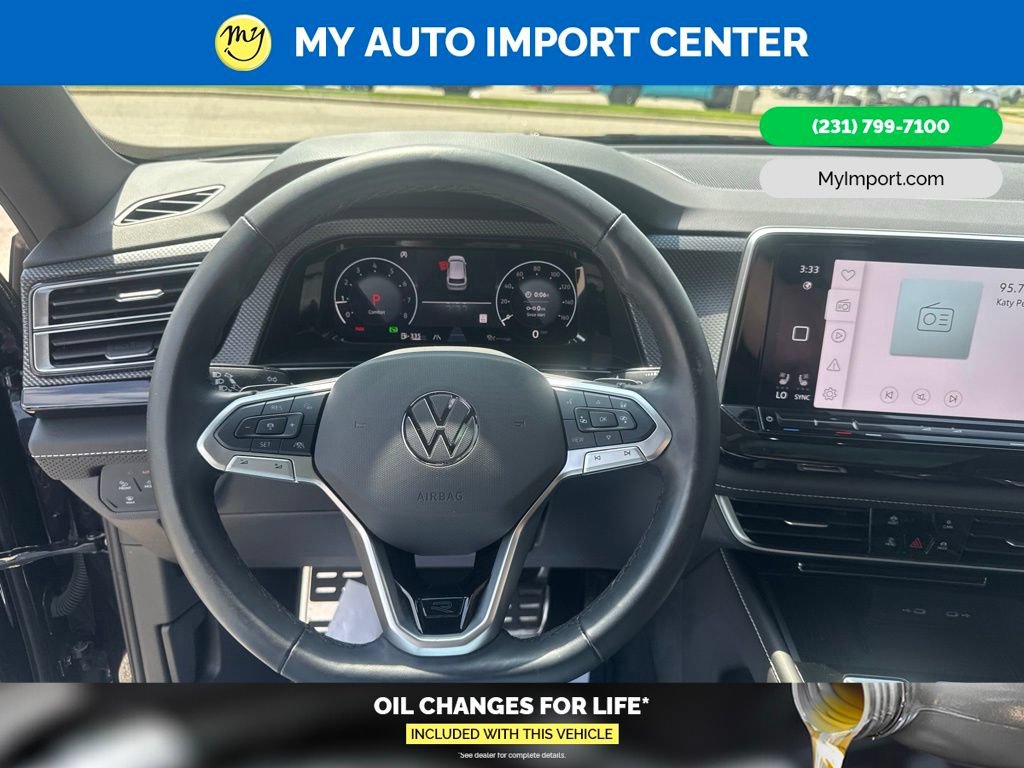 Used 2025 Volkswagen Atlas Cross Sport SEL Premium R-Line AWD/4WD image 16
