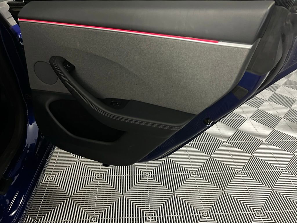 Used 2025 Tesla Model 3 Long Range image 28
