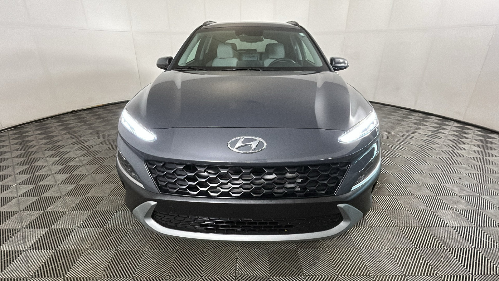 Certified 2023 Hyundai Kona SEL w/ Cargo Package AWD/4WD image 9