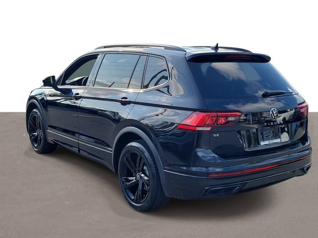 Certified 2023 Volkswagen Tiguan SE R-Line FWD image 3